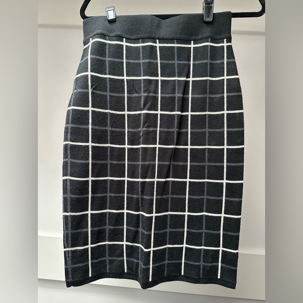 Halogen Black Sweater Skirt Size SP
